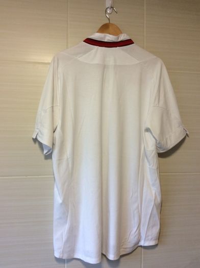 England Jersey. Official Umbro Mens Home Jersey 2012/2013. Brand New With Tags. Collect In Dublin Or Receive Via Post.
