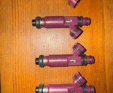Set of 4 Fuel Injectors Denso 195500-3310