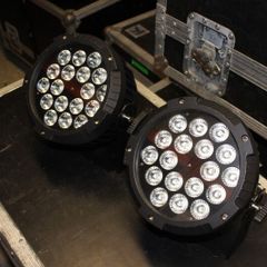 2 x FOS Technologies Par 18x15WPRO RGBWA
