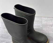 Mountain Warehouse kids wellies size 12 child