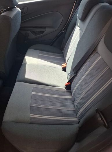 2010 Ford Fiesta