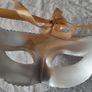 carnival mask (colour: gold/silver) Image 2