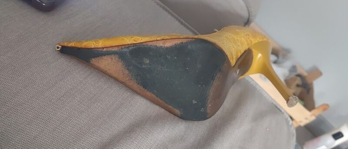 yellow snake print high heels size UK 3