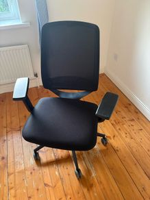 Black Ergonomic Office Chair Excellent Condition EUR 60 ONO