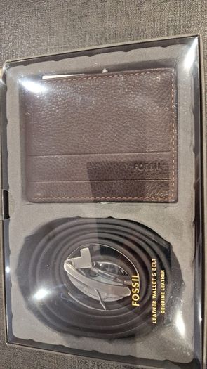 Fossil mens wallet