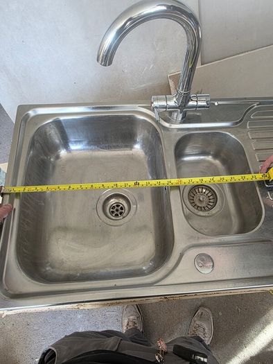 Kitchen sink