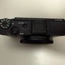Sony RX100 II Mk2 - incl. 4 batteries, 2 chargers, 64gb SD card Image 3
