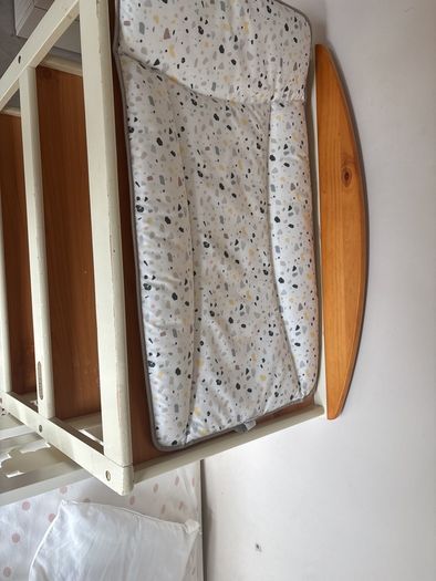 free changing table