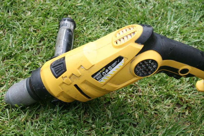 X027 Power plus Impact Drill 910W,230-240V