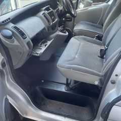 Parts for Renault Traffic 's and Opel Vivaro 2008s