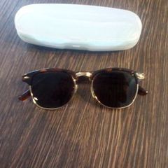 Retro Style Reading Sunglasses.
