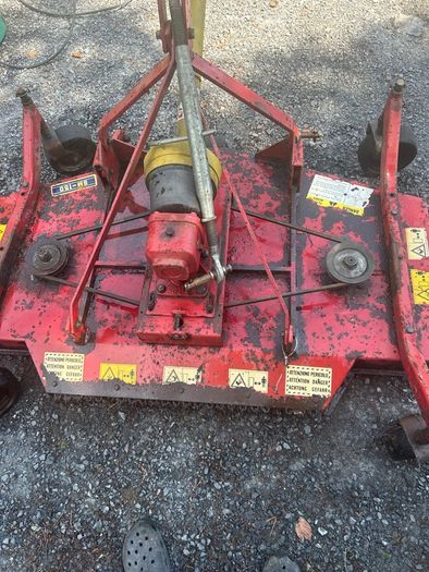 finishing mower