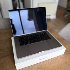 MacBook Pro 16" M1 Pro 1TB 16GB