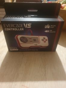 Evercade Controller.