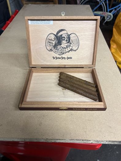 cigar box