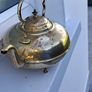 old brass kettle Image 3