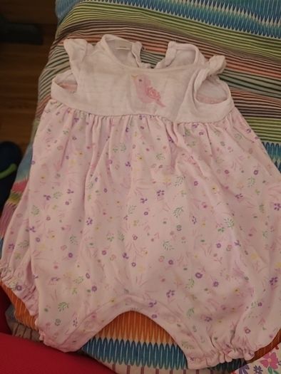 clothes for little girl from birth to 12 months( mixed clothes)