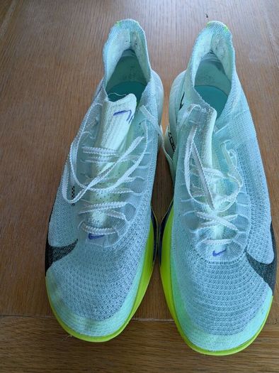 Running shoes
