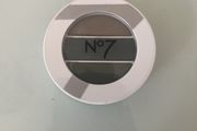 N7 eyeshadow