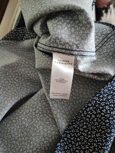 Man's Shirt Charles Tyrwhitt