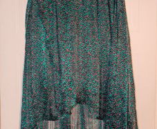 Stunning hi--lo midi skirt from Rowan Avenue