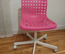 Desk chair