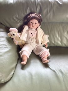 KNIGHTSBRIDGE Collection Heirloom Large collectible limited edition porcelian baby doll with bear