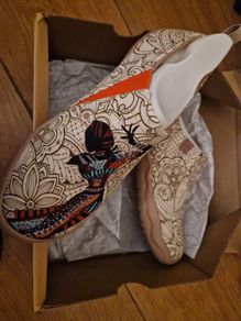 Unique arty travel shoe/loafer