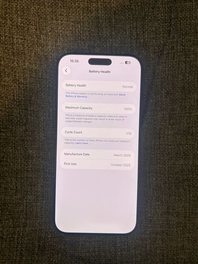 iPhone 16 pro max black titanium unlocked 256gb, 100% battery