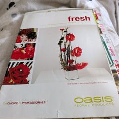 oasis floral magazine