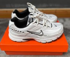 Nike Initiator