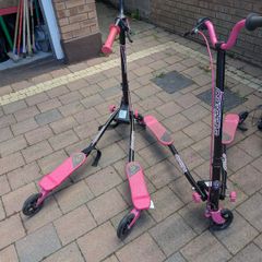 2 Sporter 3 wheel swing scooters