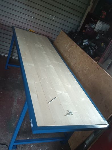 Work benches