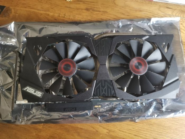 ASUS ROG GTX970 Graphics cards