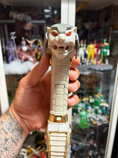 Power rangers white ranger Saba sword