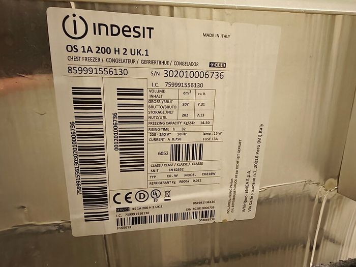 Indesit 202L Chest Freezer (Garage Safe / Fridge Mode)