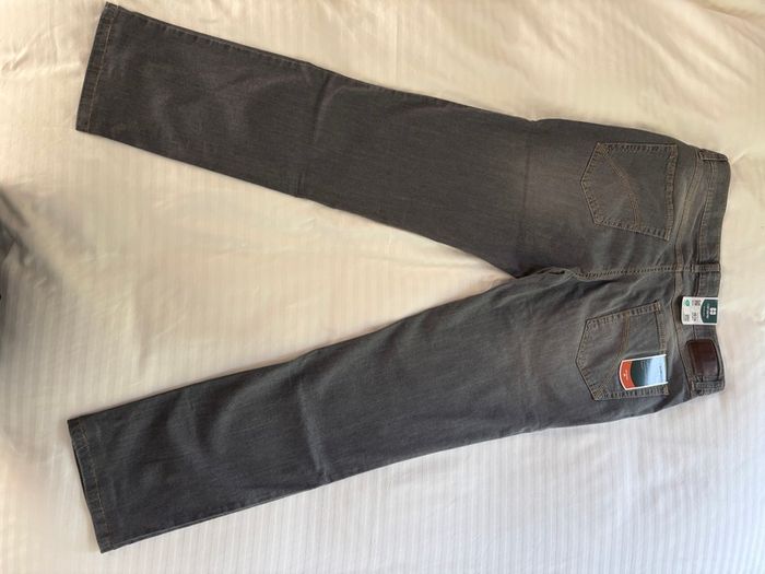 Grey stretch jeans men