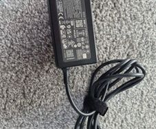 HP 65W laptop charger battery power supply