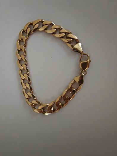 9k ct Gold Cuban Bracelet 32.9 grams