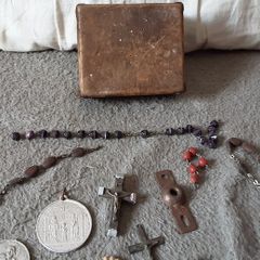 vintage collectable religious items
