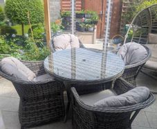 Florida outdoor dining set
