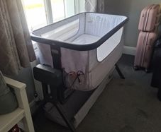Baby Elegance Co-Glide Electric Bedside Crib