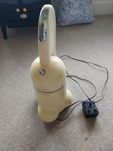 Retro compaxt vacuum