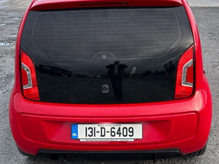 Volkswagen up! 2013