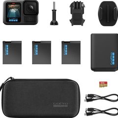 Gopro Hero 13 - Enduro Bundle, 3x Batteries!!