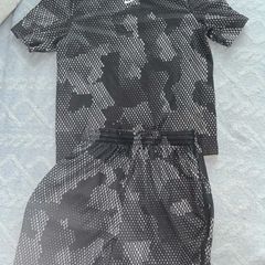 kids clothes