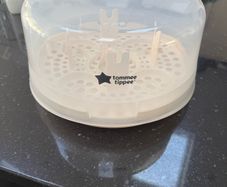 Tommee Tippee Microwave Steriliser