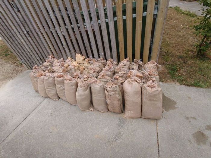 Free Sand
