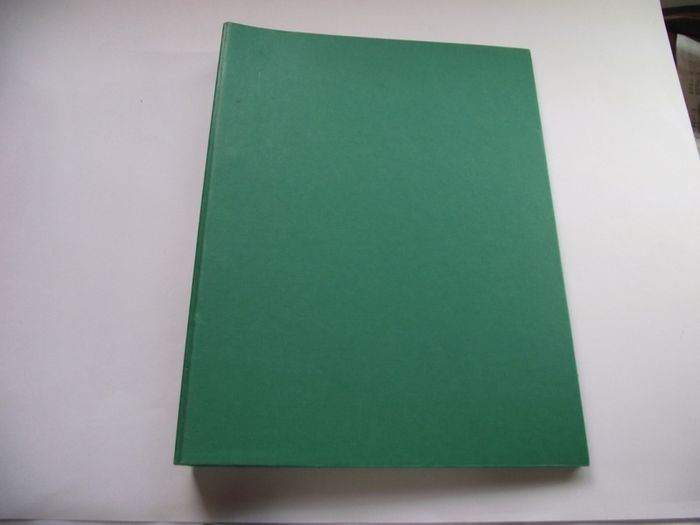 A collection of Belgian stamps on pages in binder (1893-1998)