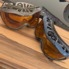 Vintage uvex 90s ski goggles